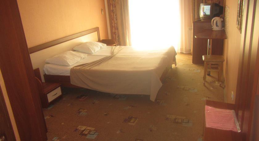 Гостиница Guest House Lunacharskogo 100A Геленджик